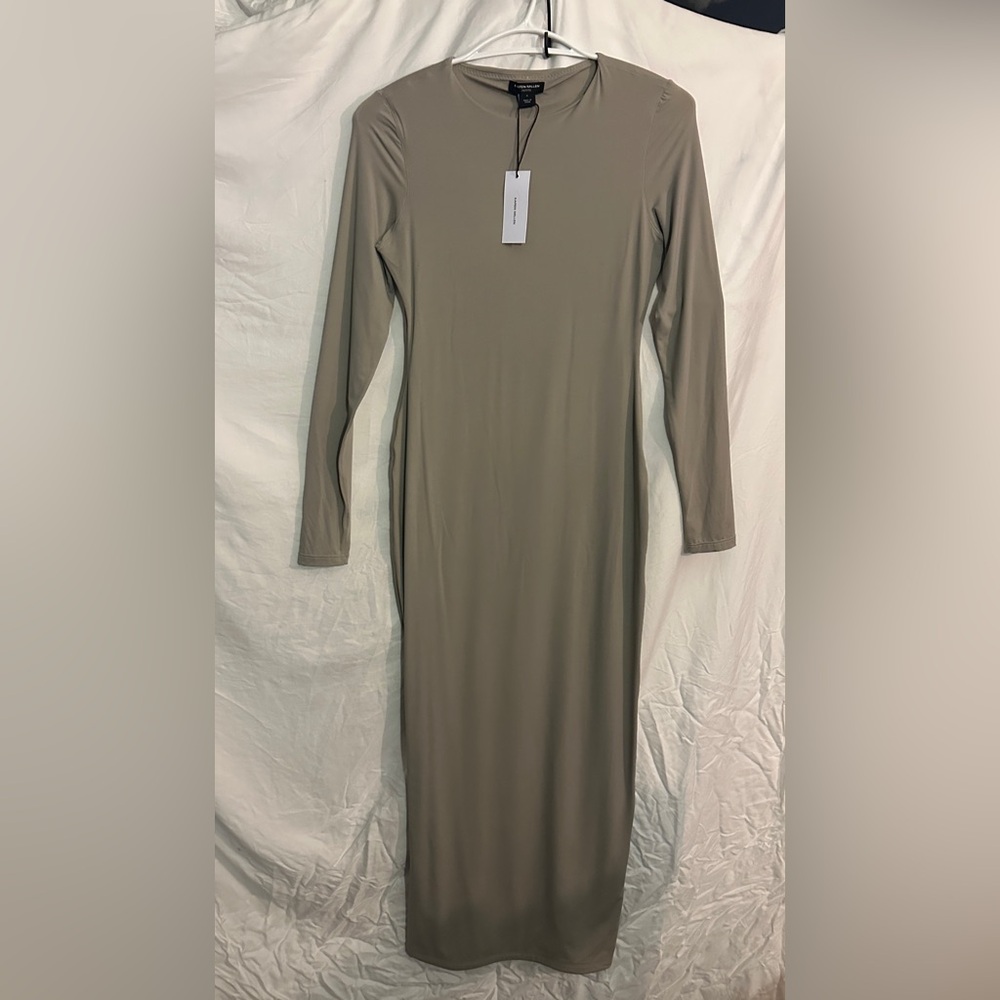 Petite Contour Jersey Long Sleeve Midaxi Dress
